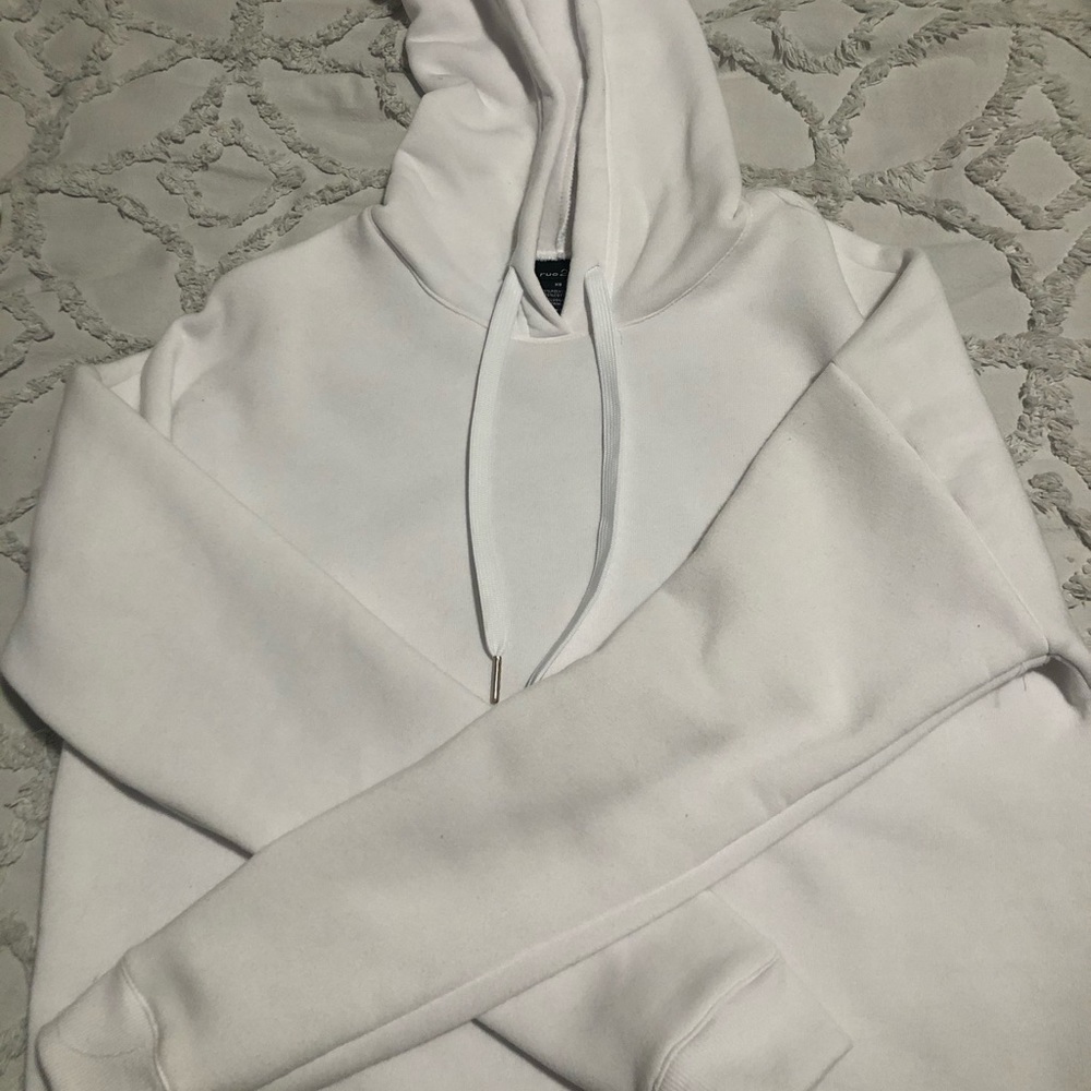 crop top white hoodie